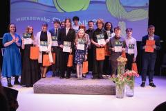 fotografia zbiorowa laureaci klas siedem - osiem